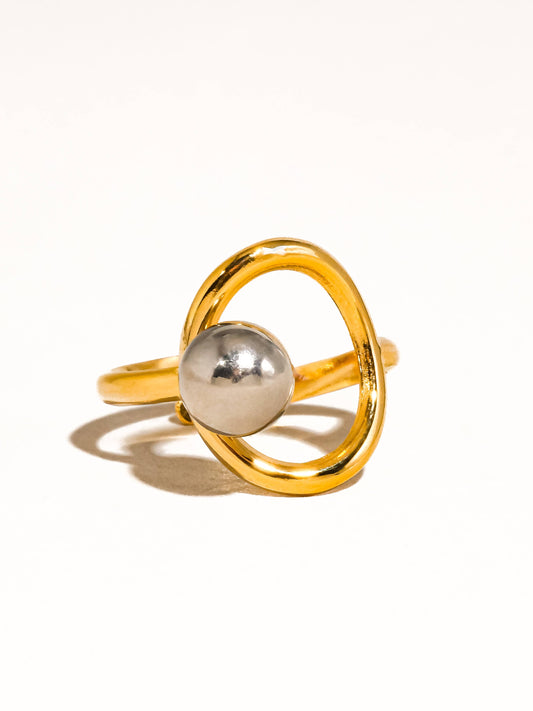 Sibylle Two Tone Round Ring