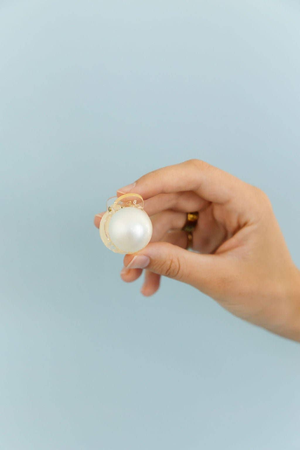 Chunky Pearl Claw