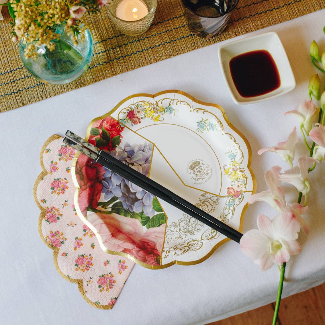 Scalloped Pink Floral Napkins
