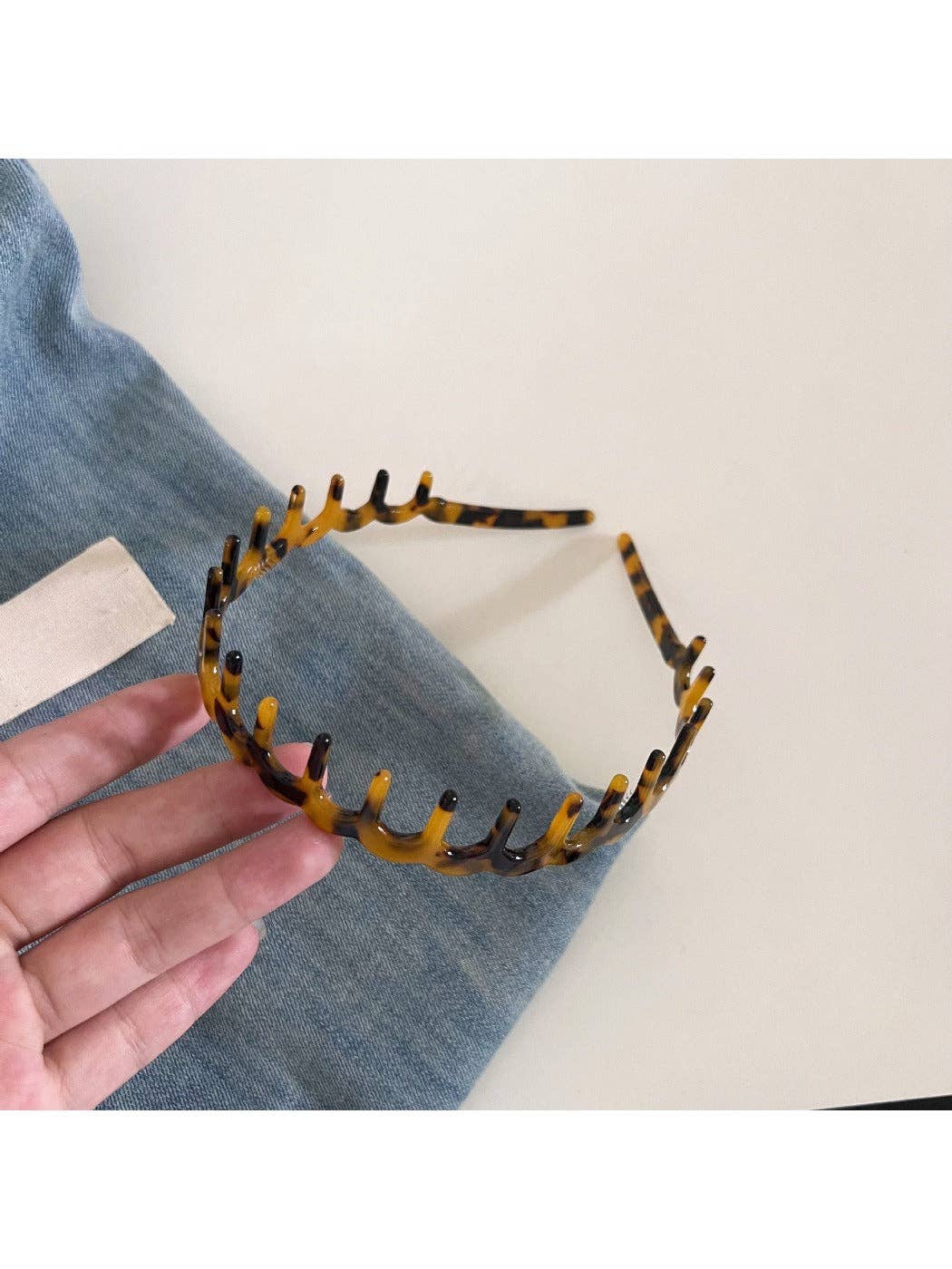 Simple Wave Design Headband