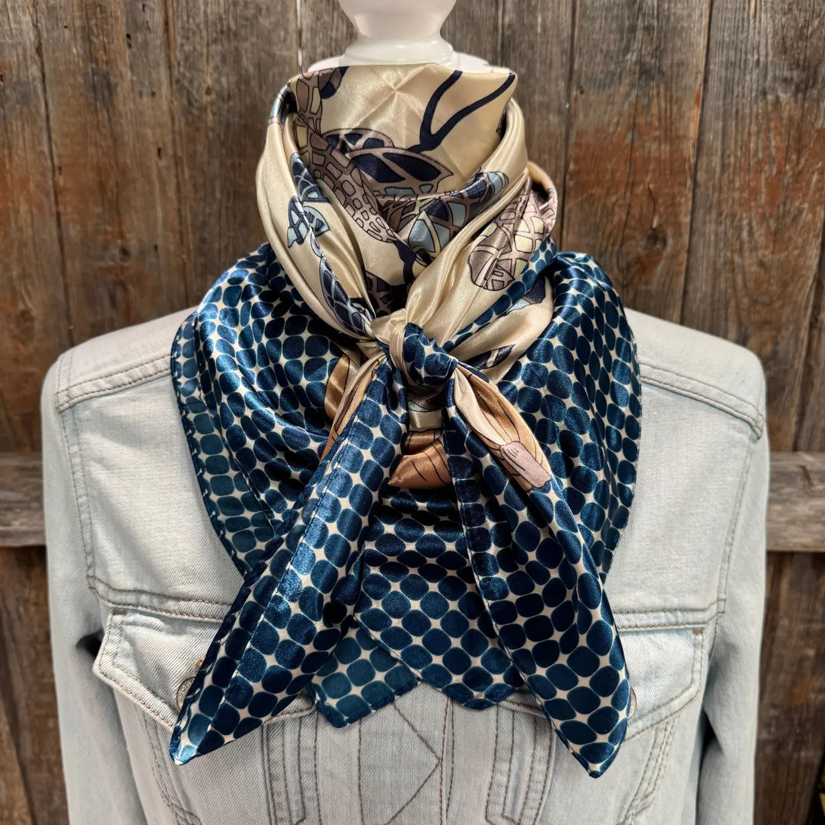 Rodeo Wild Rag 35 X 35