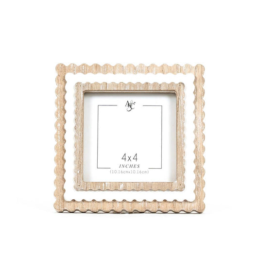 Scalloped 4X4 Neutral Frame