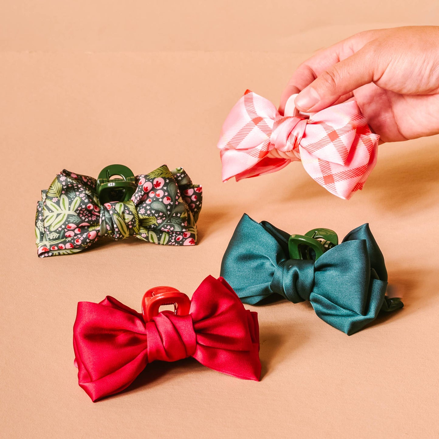 Jolly Sprig Mini Satin Bow Claw Clip