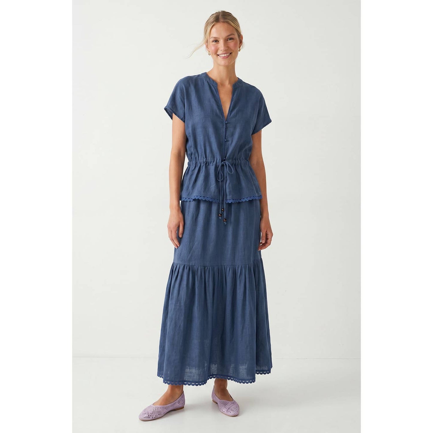Emma's Scallop Hem Linen Blouse