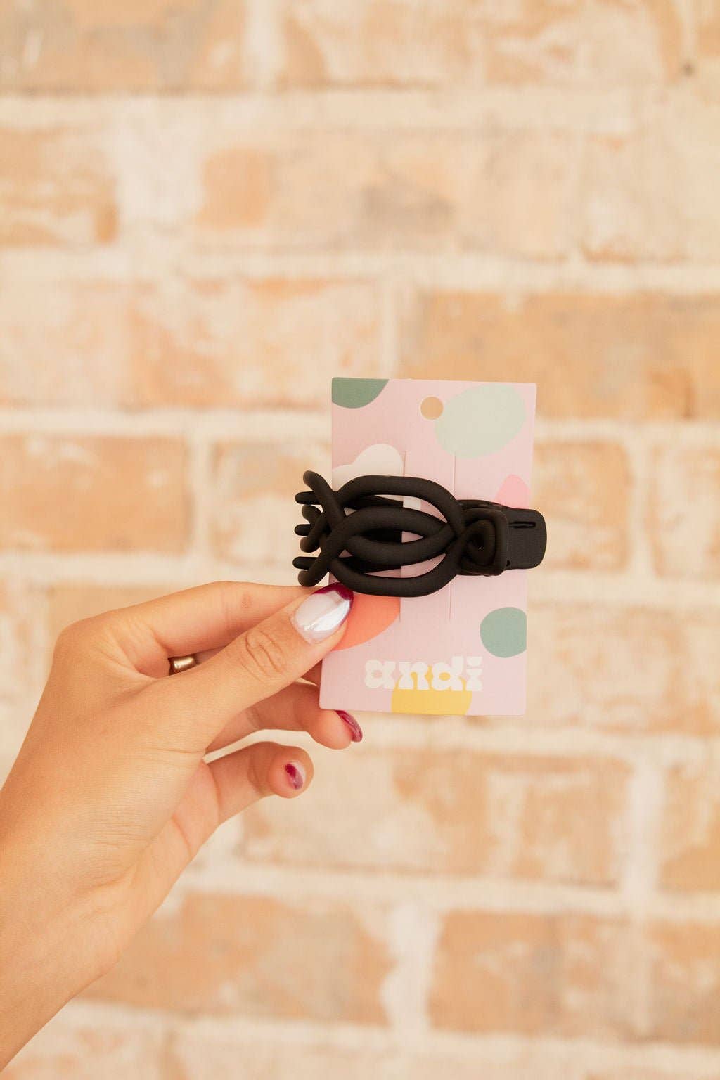 Overlapping Claw Clip