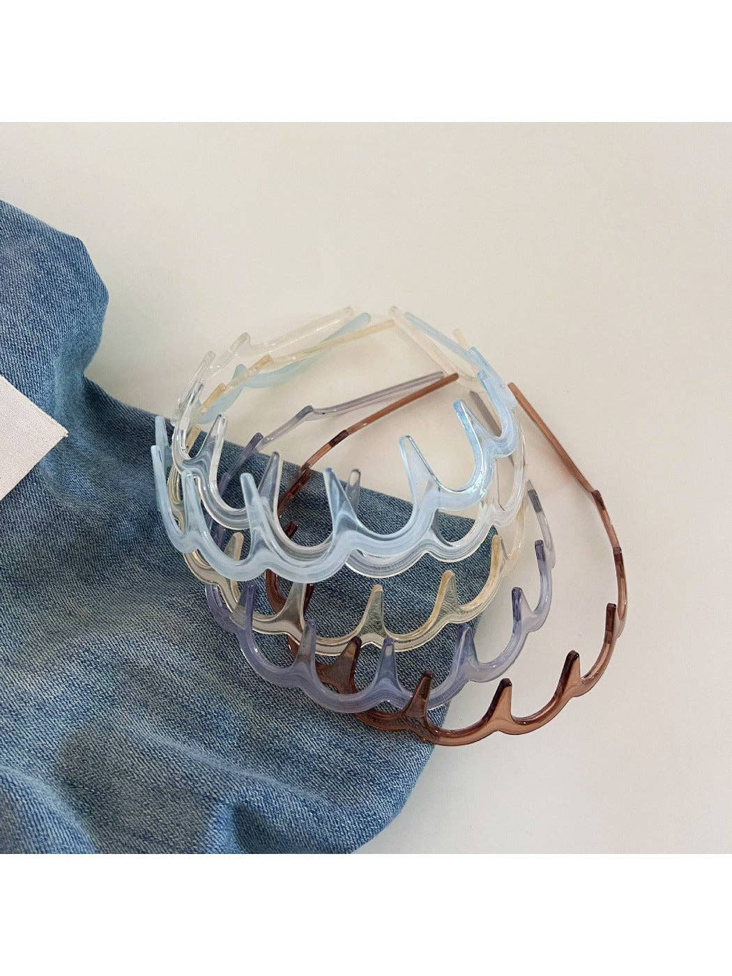 Minimalist Solid Color Wavy Headband