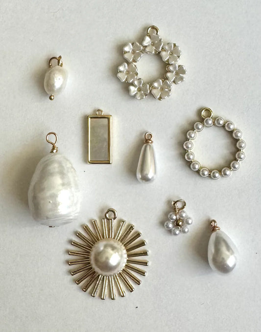 ID Charm Bar