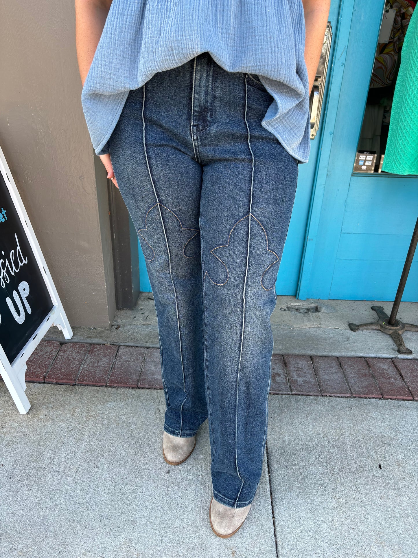 Judy Blue - Western Detail Straight Leg Jean