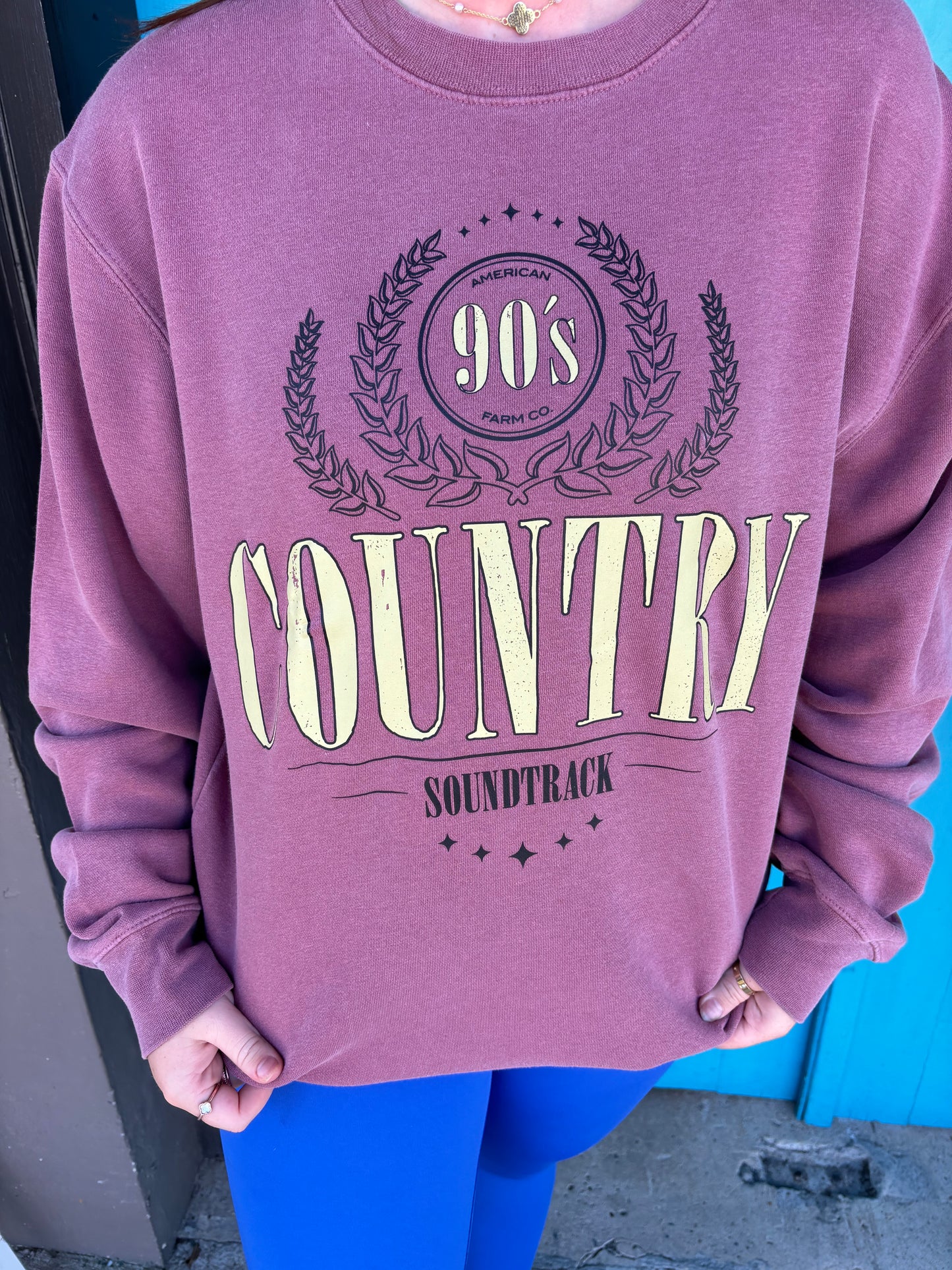 Western '90s Country Soundtrack' Crewneck