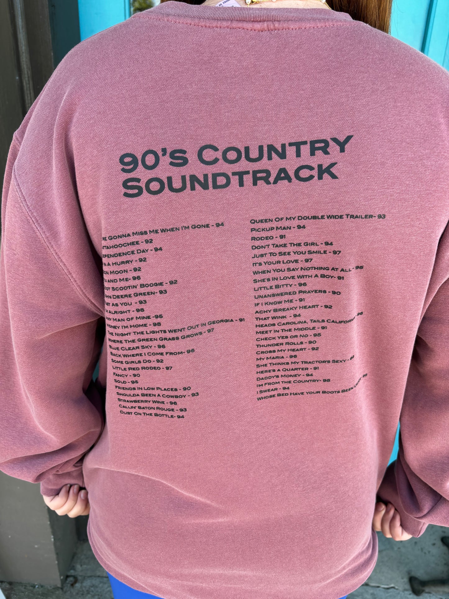 Western '90s Country Soundtrack' Crewneck