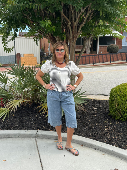 Sailor's Striped Puff Sleeve Top