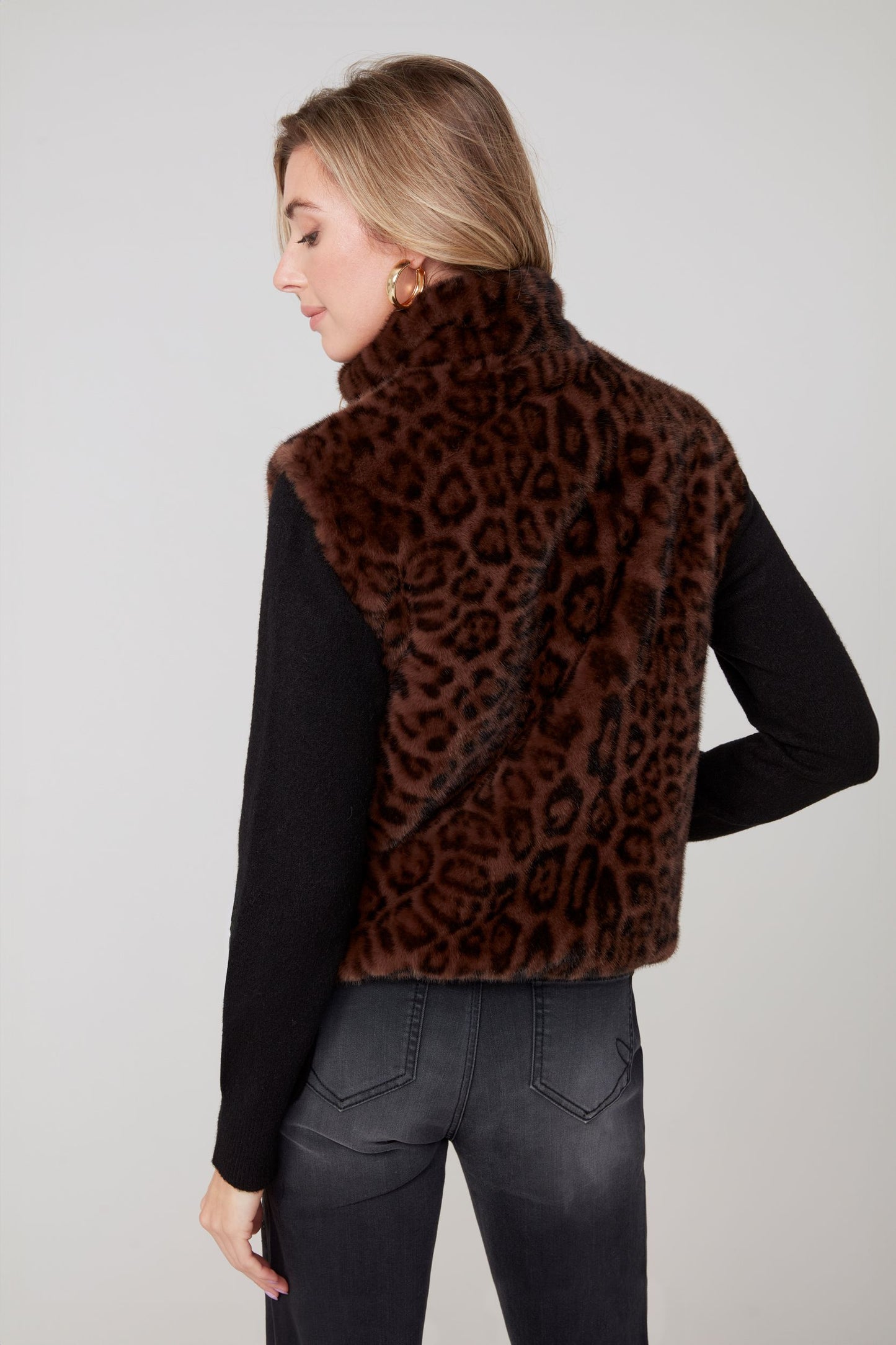 Chestnut Leopard Vest