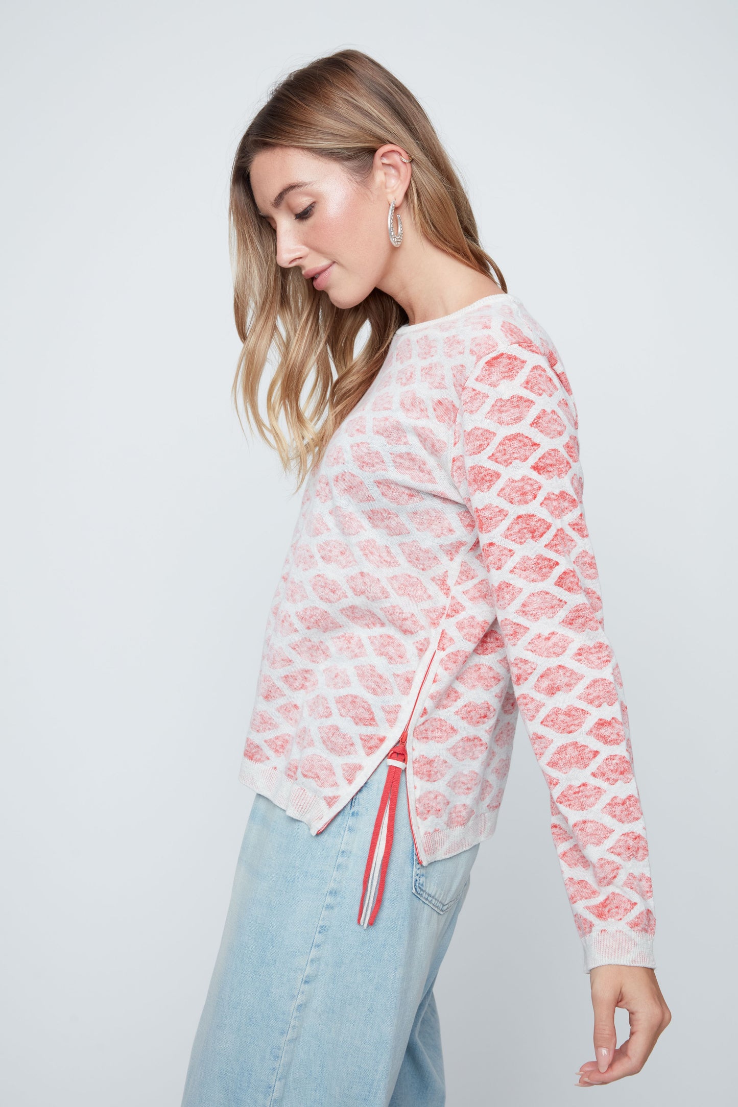 Scarlet Lip Sweater