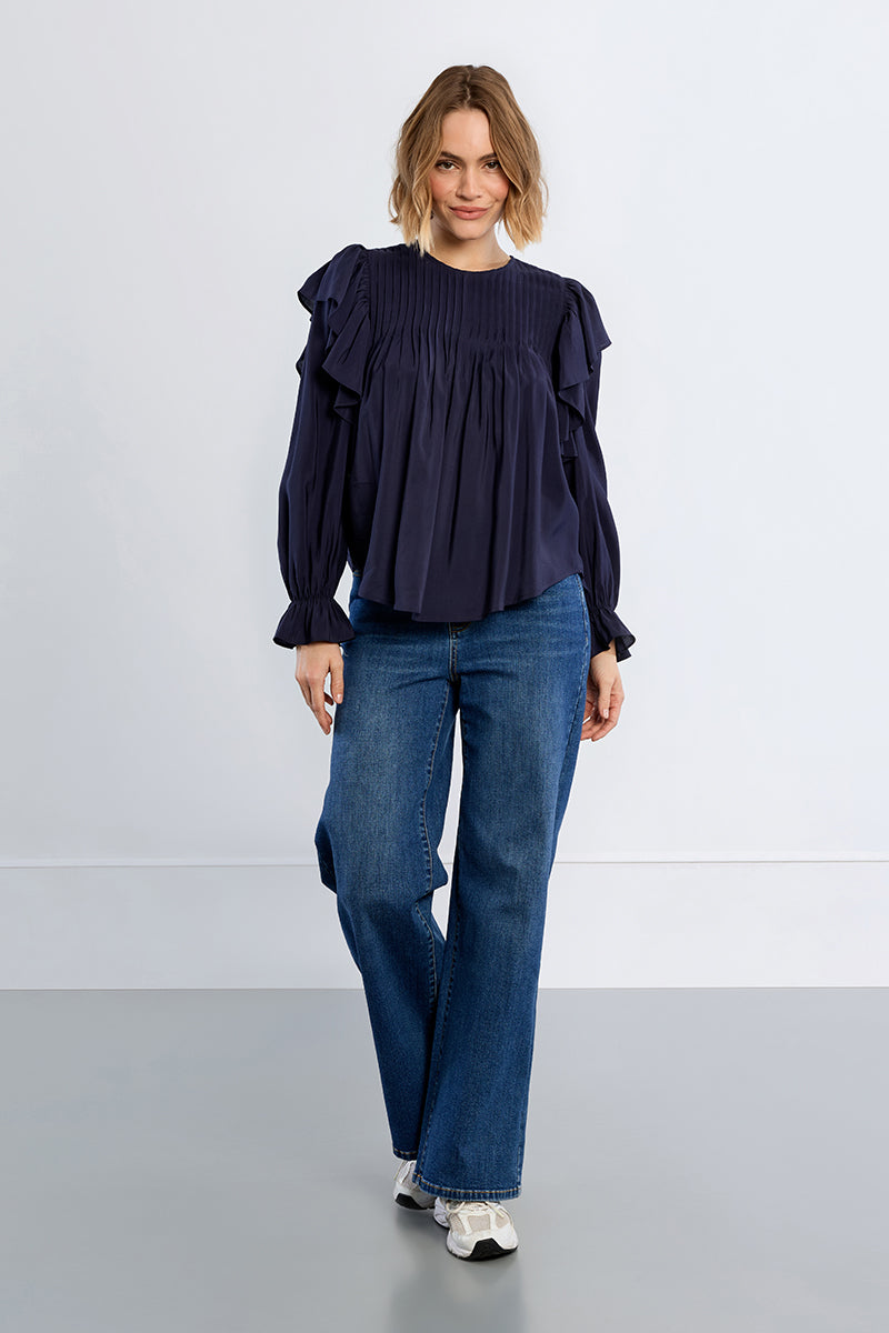 Relaxed Ruffles in Blue