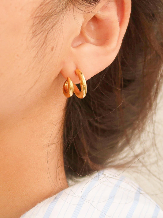 Maddison Double C Hoop Earring