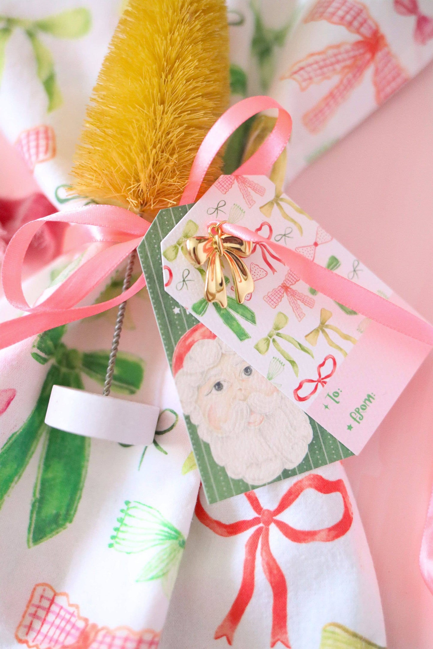 Festive Bows Gift Tags