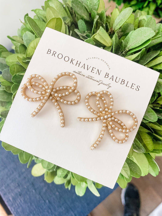 Dainty Pearl Bows