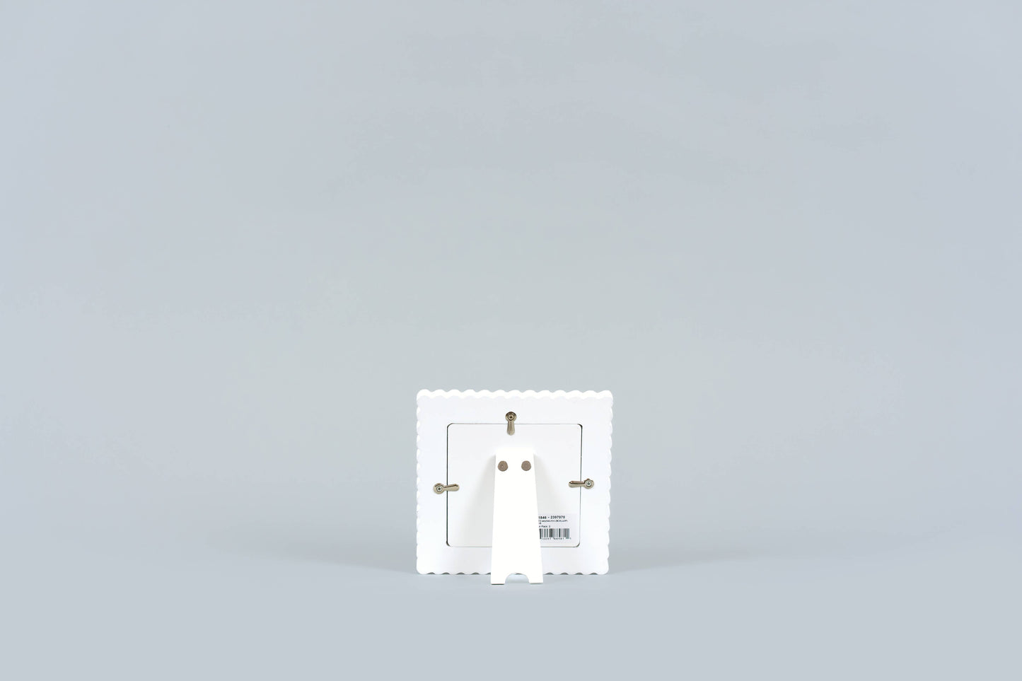 White 4X4 Frame