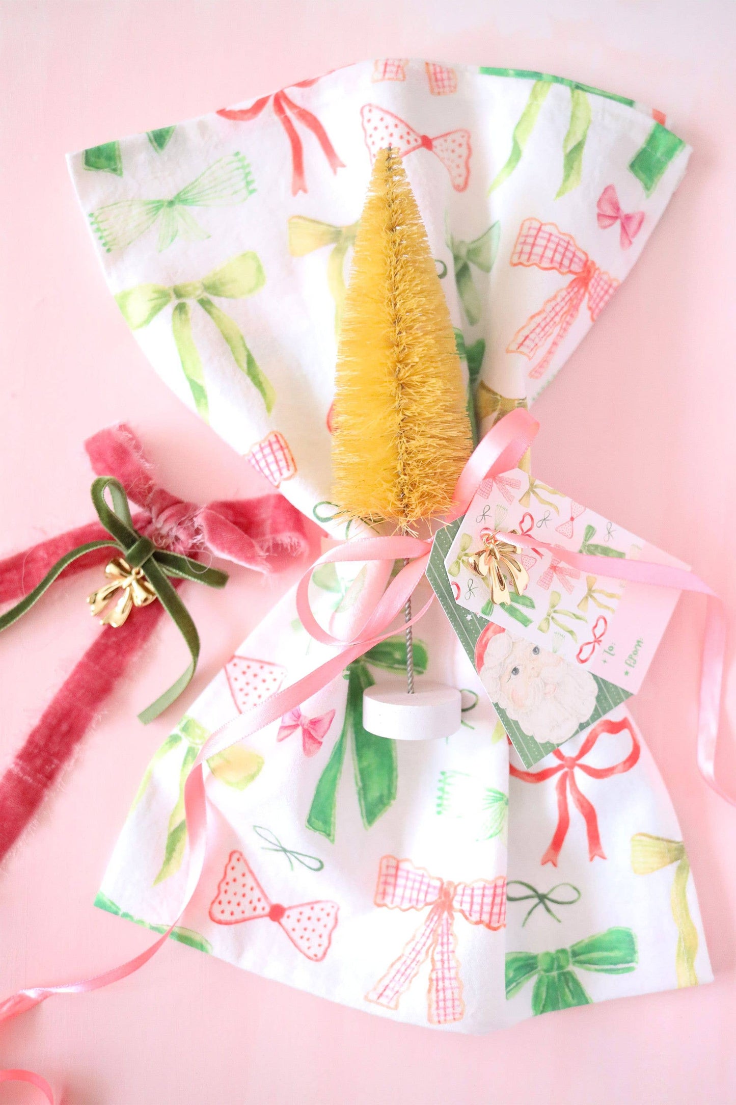 Festive Bows Gift Tags