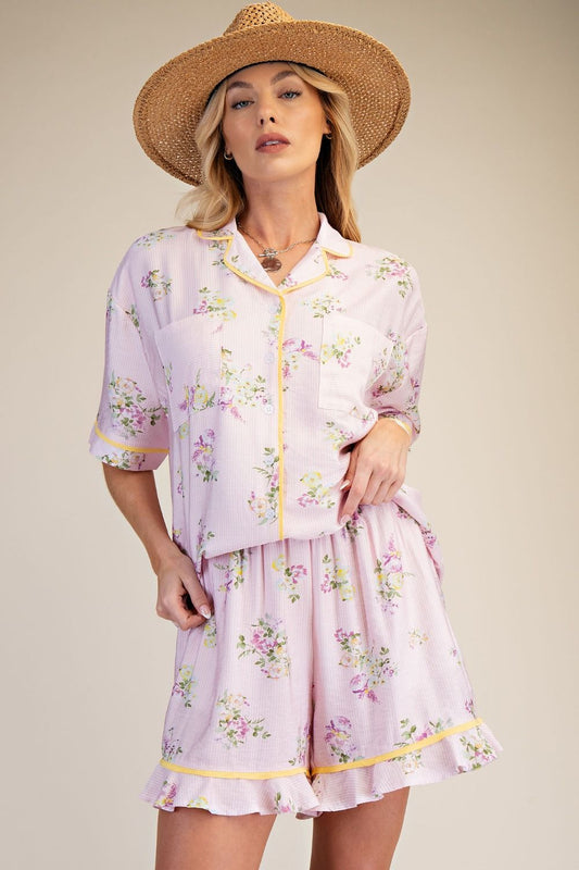 Flossy's Floral Button Up