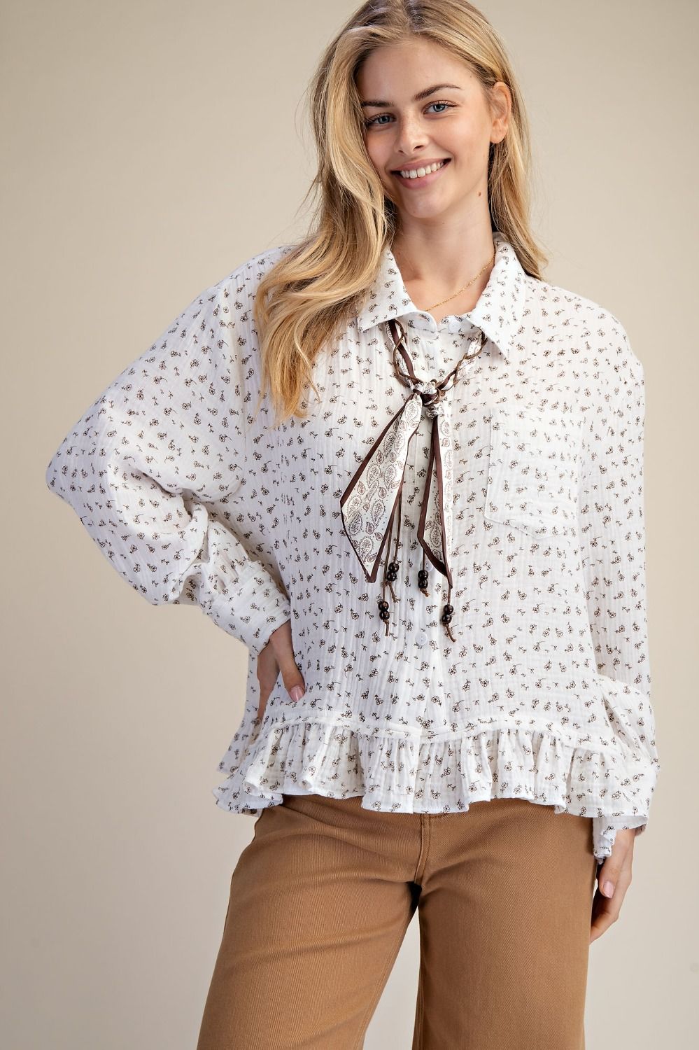 Elizabeth's Button Up