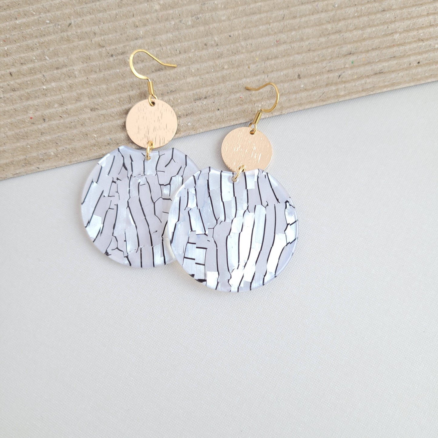 Zoey Pearl Black Stripe Earrings