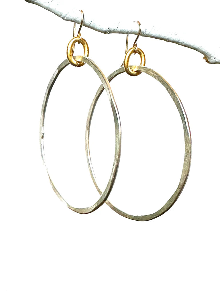 cv designs, Hammered Hoop